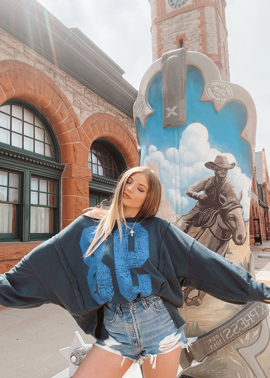 Cute but Canβt Play Pullover